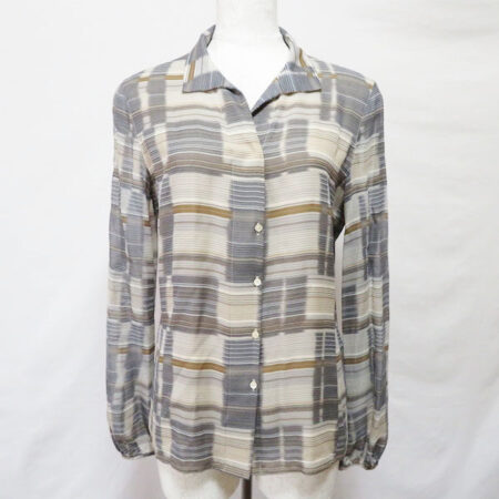 アクリスのシャツを出張買取ご利用のお客様より買取しました