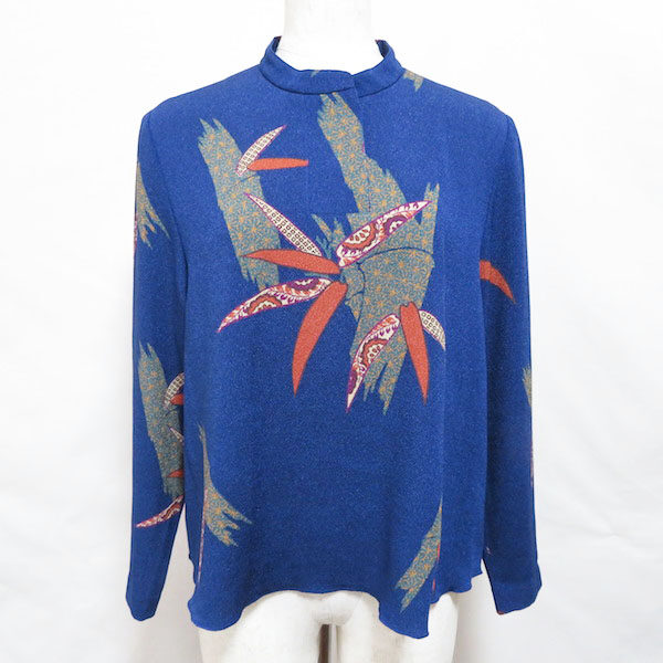 詩仙堂のカットソーを買取しました|ロイヤルブルーがアクセントに