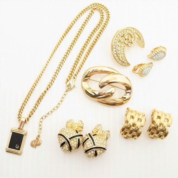 クリスチャンディオール  メッキアクセサリー 6点 を買取しました！