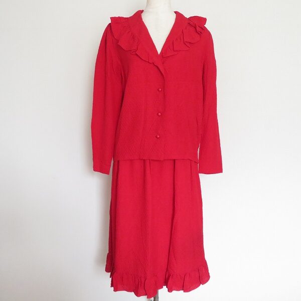 顔色も雰囲気も華やかに｜クリスチャンディオール プレタポルテのワンピースを買取しました