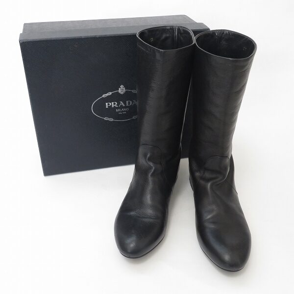 冬の日にも履きたい プラダのブーツを買取しました