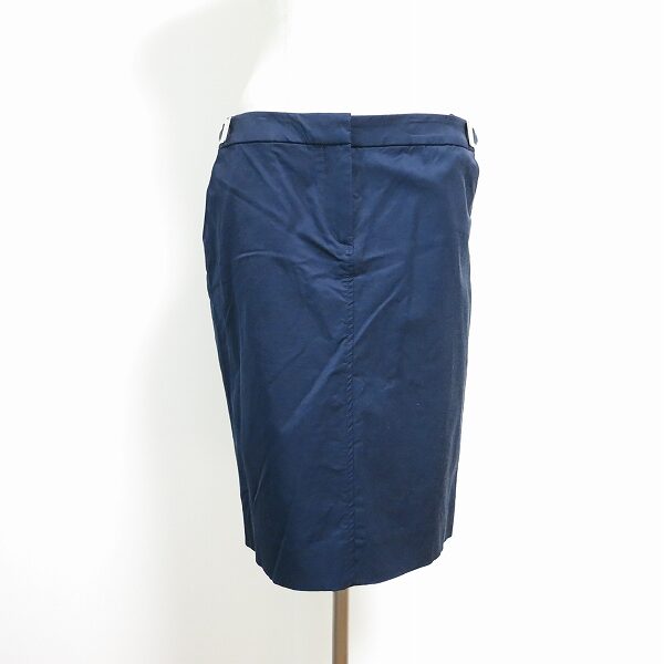 できる女性になれる セリーヌのスカートを買取しました