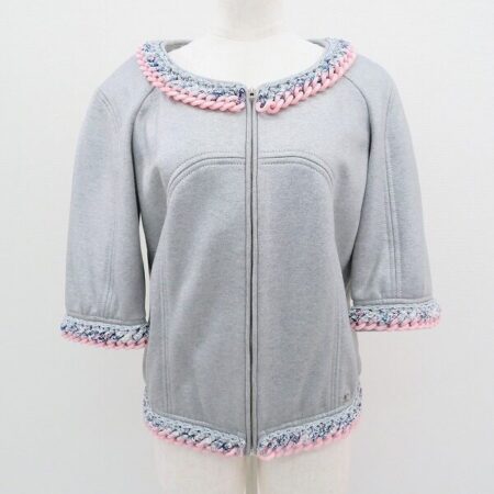 シャネルのジャケットを買取しました！可愛らしさも健在