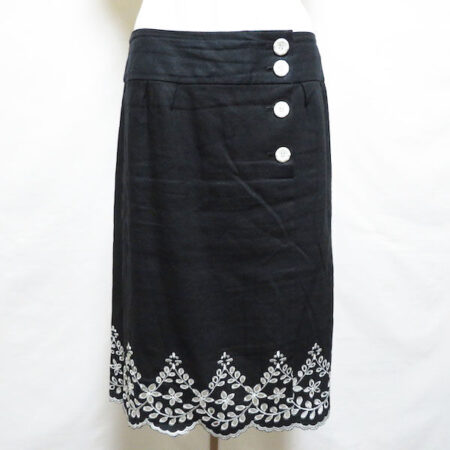 ユキトリイのスカートを買取しました！レースのバランスが素敵