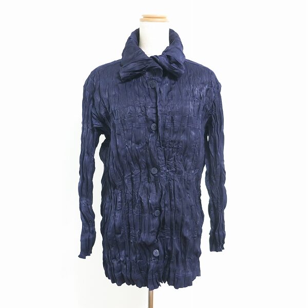 シワ加工がスタイリッシュ ミーイッセイミヤケのシャツを買取しました