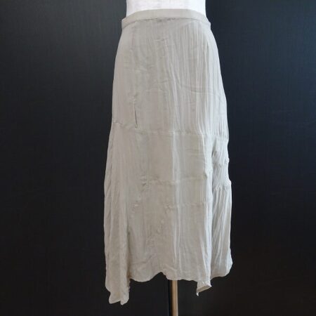 ティービーセンソユニコのスカートを出張買取しました