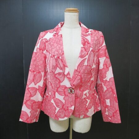 綺麗な色合いにぐっとくる エスカーダのジャケットを買取しました