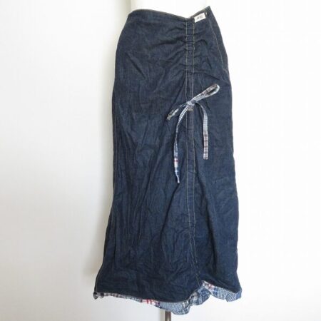 ちらりと見えるパッチワークが可愛い ピンクハウスのスカートを買取しました