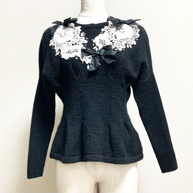 可愛らしさも抜群 ユキコハナイのトップスを買取しました！