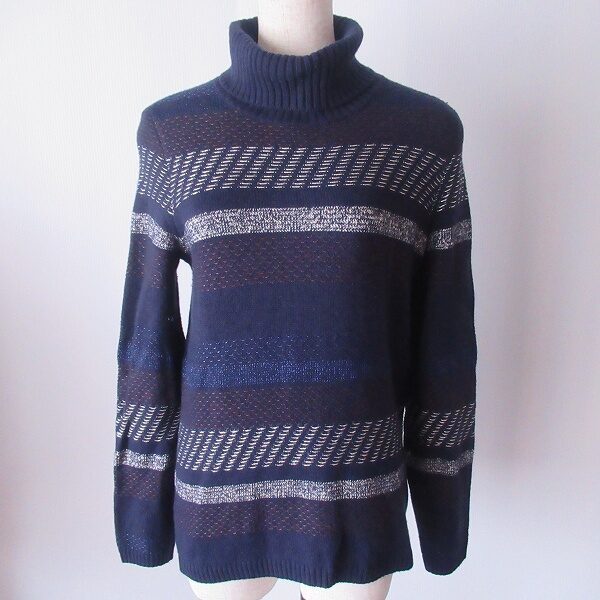 アクアスキュータムのセーターを買取しました!紺×タートル