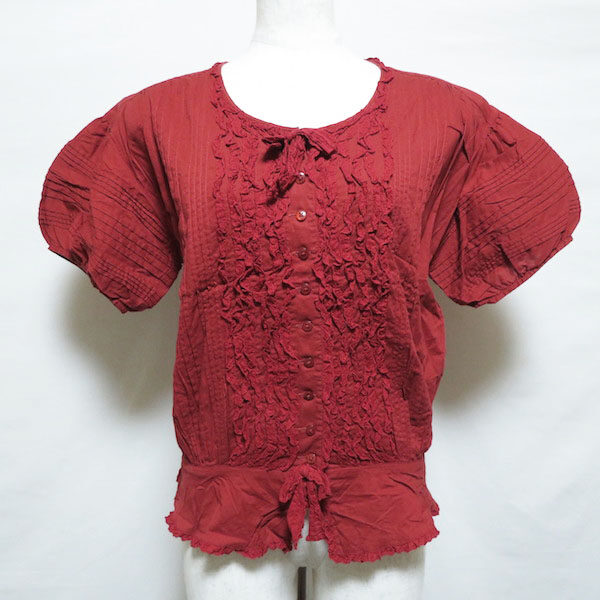 薄着の夏こそ華やかに！ピンクハウスのパフスリーブシャツを買取させて頂きました