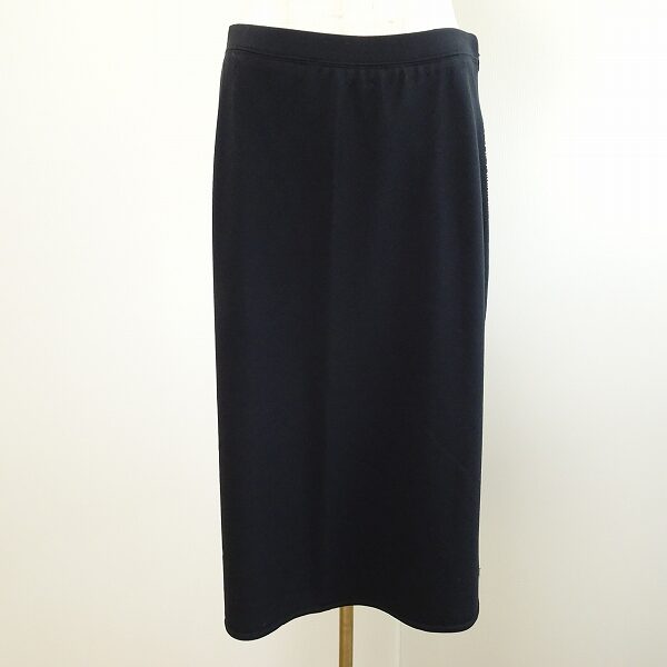 伊太利屋のスカートを出張買取ご利用のお客様より買取しました