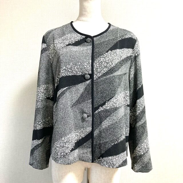 個性のあるお洋服買取大歓迎！詩仙堂のカーディガンを買取いたしました