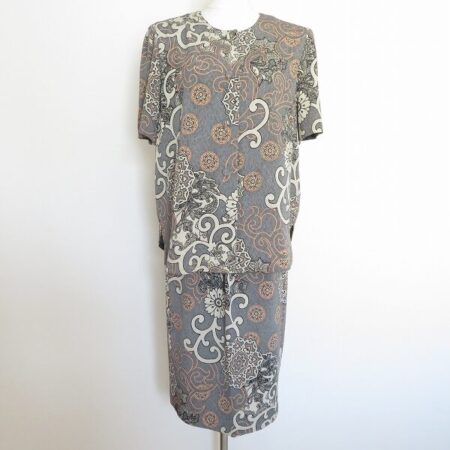 詩仙堂のセットアップを買取しました！個性的で上品な柄