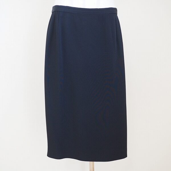 使い方があり過ぎて困る マックスマーラのスカートを買取しました