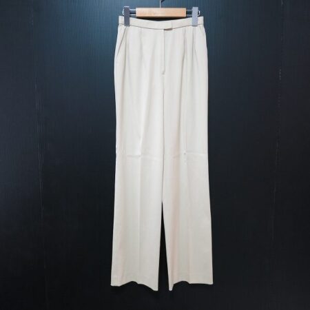 レリアンのパンツを買取しました！言うまでもなく爽やか