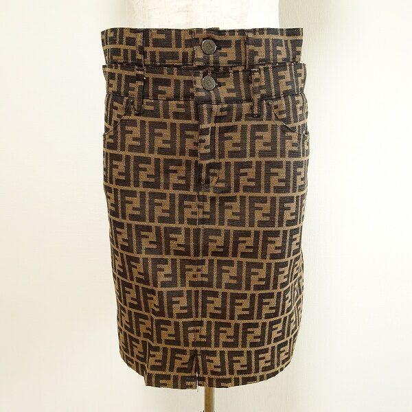 フェンディのスカートを出張買取ご利用のお客様より買取しました