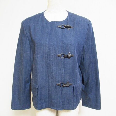 アクリスのジャケットを買取しました！ミセスでも使いやすい上品さ