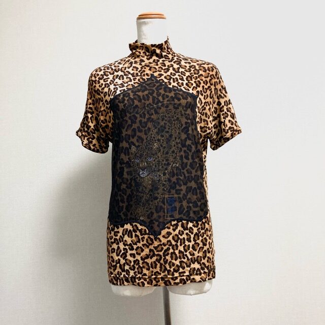 ヒョウ柄とチュールのハーモニー｜伊太利屋のカットソーを買取しました