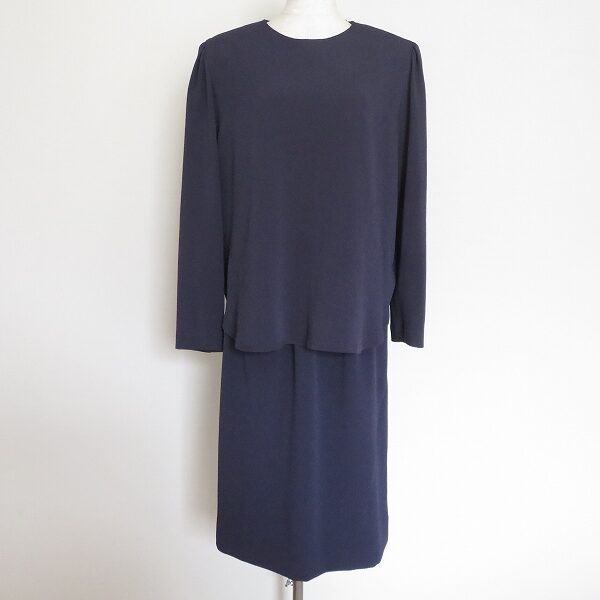 シンプルなのに色っぽい 詩仙堂のセットアップを買取しました