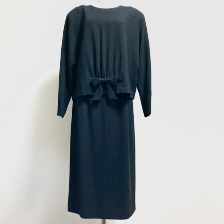 【レリアン】フォーマル感満載！スカートスーツを買取しました