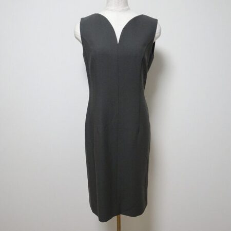 ジュンアシダのワンピースを買取しました｜色気のあるデザインに魅了される