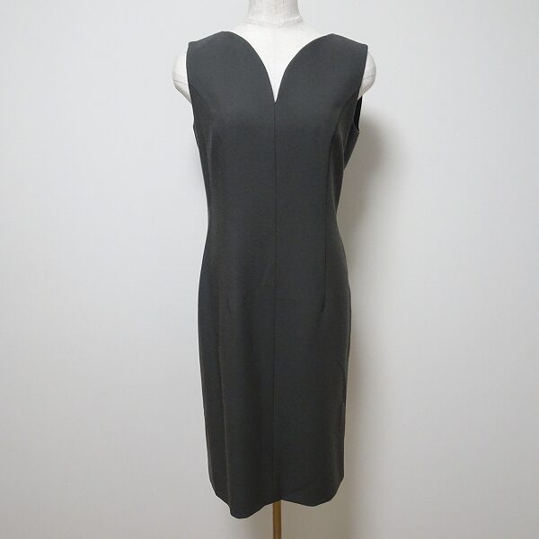 ジュンアシダのワンピースを買取しました|色気のあるデザインに魅了される