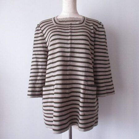 ボーダー具合が可愛い！斉藤都世子のニットを買取しました