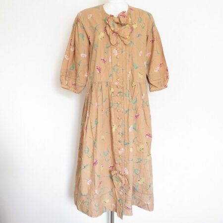 程よい色合いなのも絶妙ポイント ピンクハウスのワンピースを買取しました