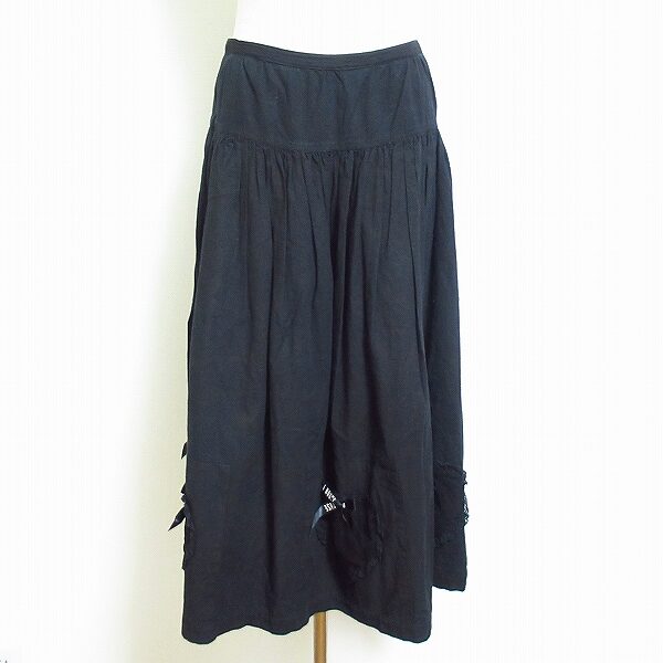 ピンクハウスのスカートを買取しました！優しい素材感が嬉しい