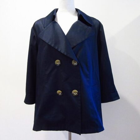 ボリュームあるデザインが可愛らしい レリアンのジャケットを買取しました