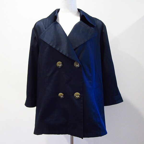 ボリュームあるデザインが可愛らしい レリアンのジャケットを買取しました