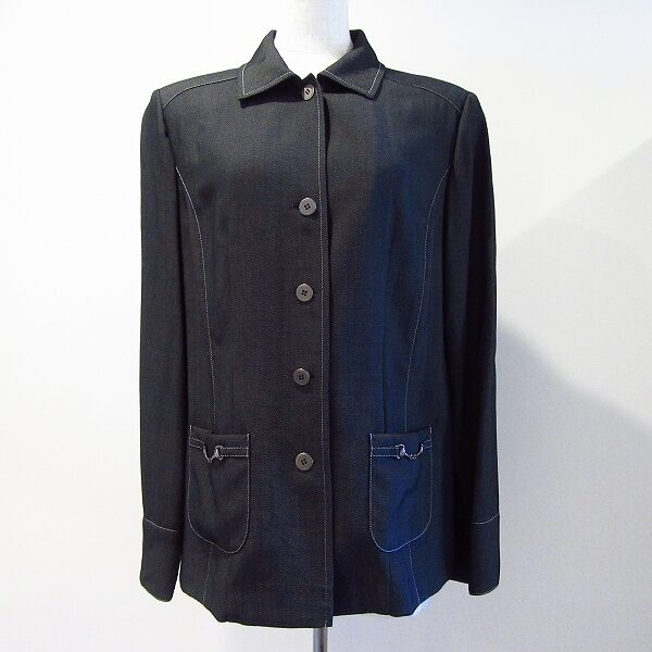 レリアンのジャケットを出張買取させていただきました