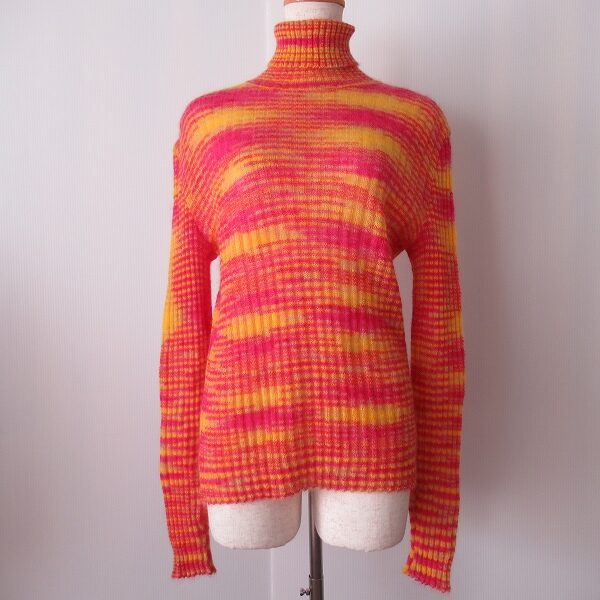 ミッソーニのニットを買取しました！パワーみなぎる色使い