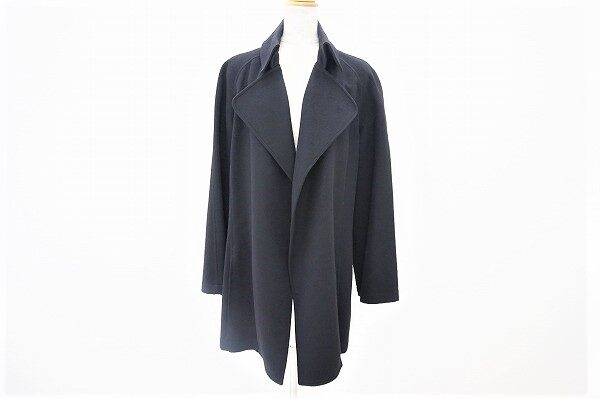 さらりと羽織るのにもOK！エルメスのコートを買取しました