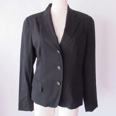 お洋服厳選したら買取へ！グッチのジャケットを買取いたしました