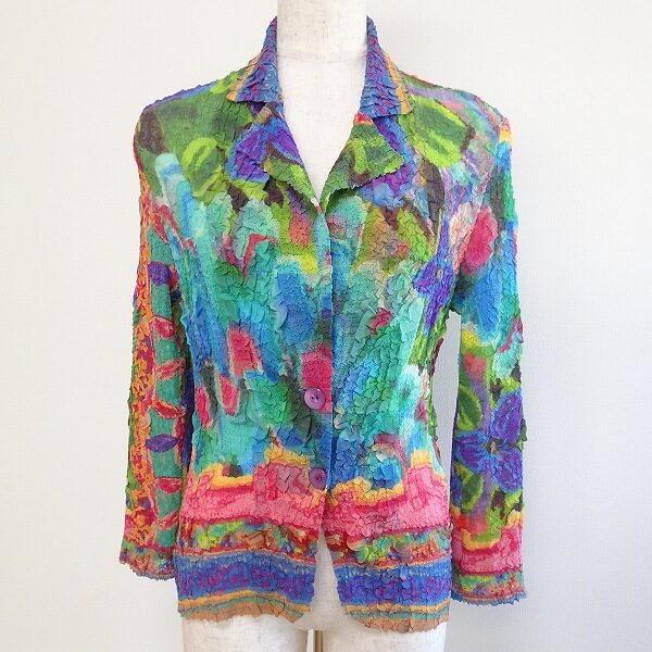 気持ちも明るくなる ユキトリイのブラウスを買取しました