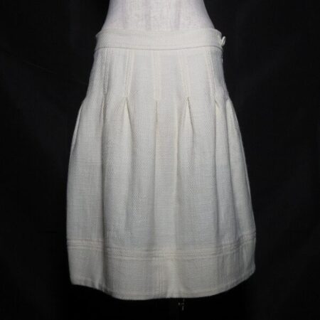 アニオナのスカートを買取しました！可愛らしいラインと色合いが魅力