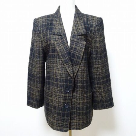 レリアンのジャケットを出張買取にてお譲りいただきました