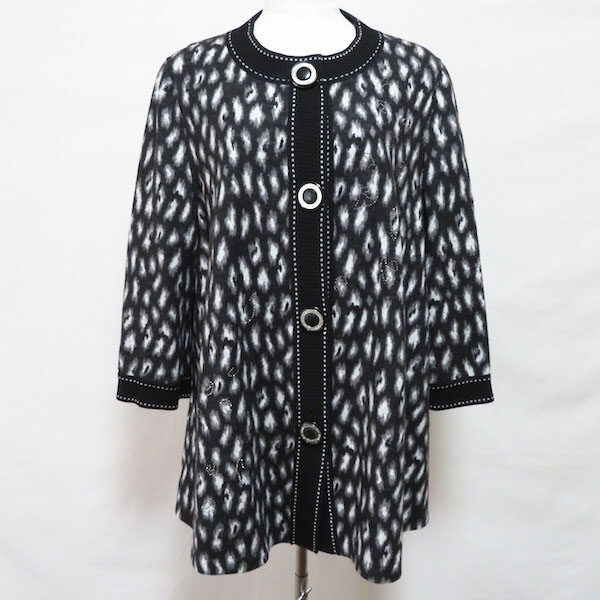 イタリヤのカーディガンを買取しました！マダムな雰囲気漂う