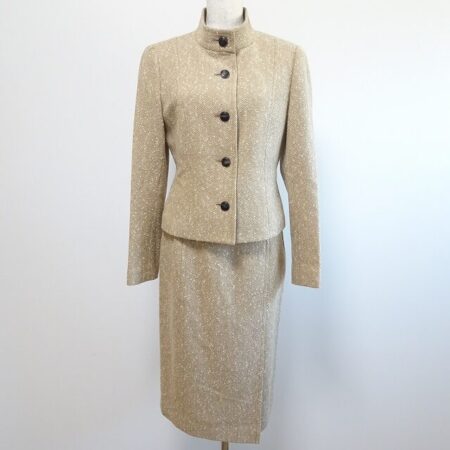 美しさ満点 アクアスキュータムのセットアップを買取しました