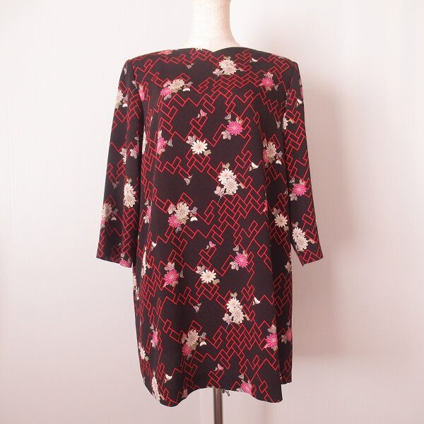 柄が可愛いらしくなる 詩仙堂のチュニックを買取しました