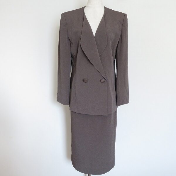 安らぐ雰囲気抜群 三年坂のセットアップを買取しました