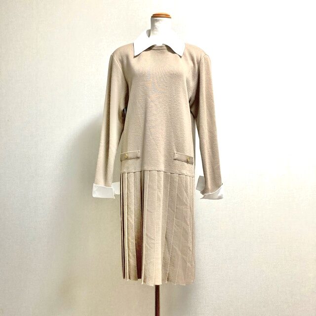 ハナエモリのワンピースを宅配買取ご利用のお客様より買取しました