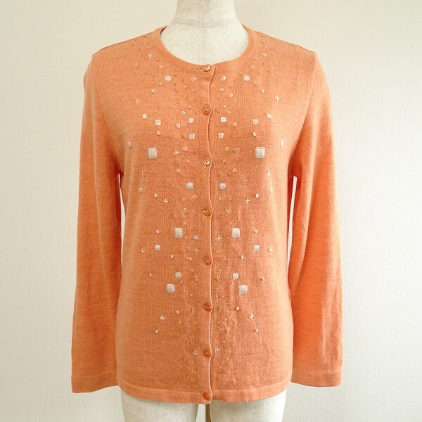 柔らかいオレンジが素敵！マックデイビッドのアンサンブルを買取しました