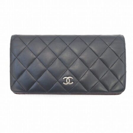 ココマークが光るシャネルの長財布を買取させて頂きました