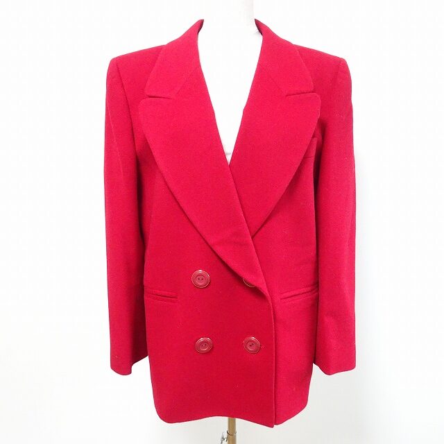 赤のゴージャス感がたまらない レリアンのジャケットを買取しました