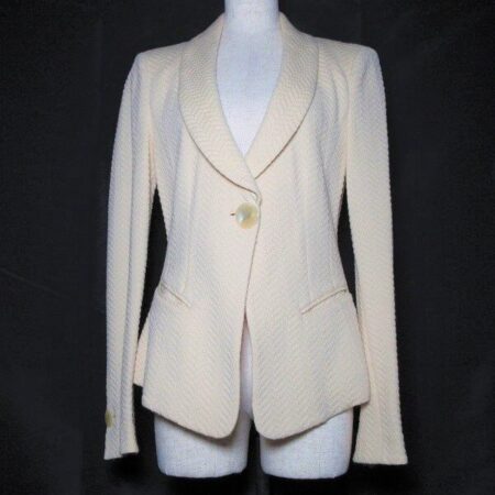 綺麗なベージュに癒される アルマーニコレツィオーニのジャケットを買取しました