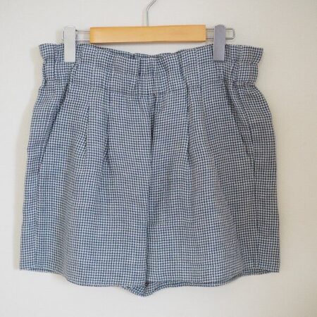 軽く着られる アルマーニコレツィオーニのショートパンツを買取しました