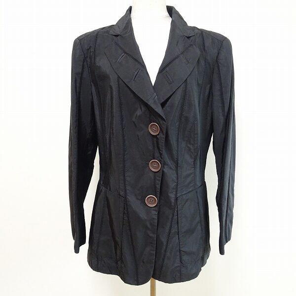 繊細さを感じさせてくれる アルマーニコレツィオーニのジャケットを買取しました